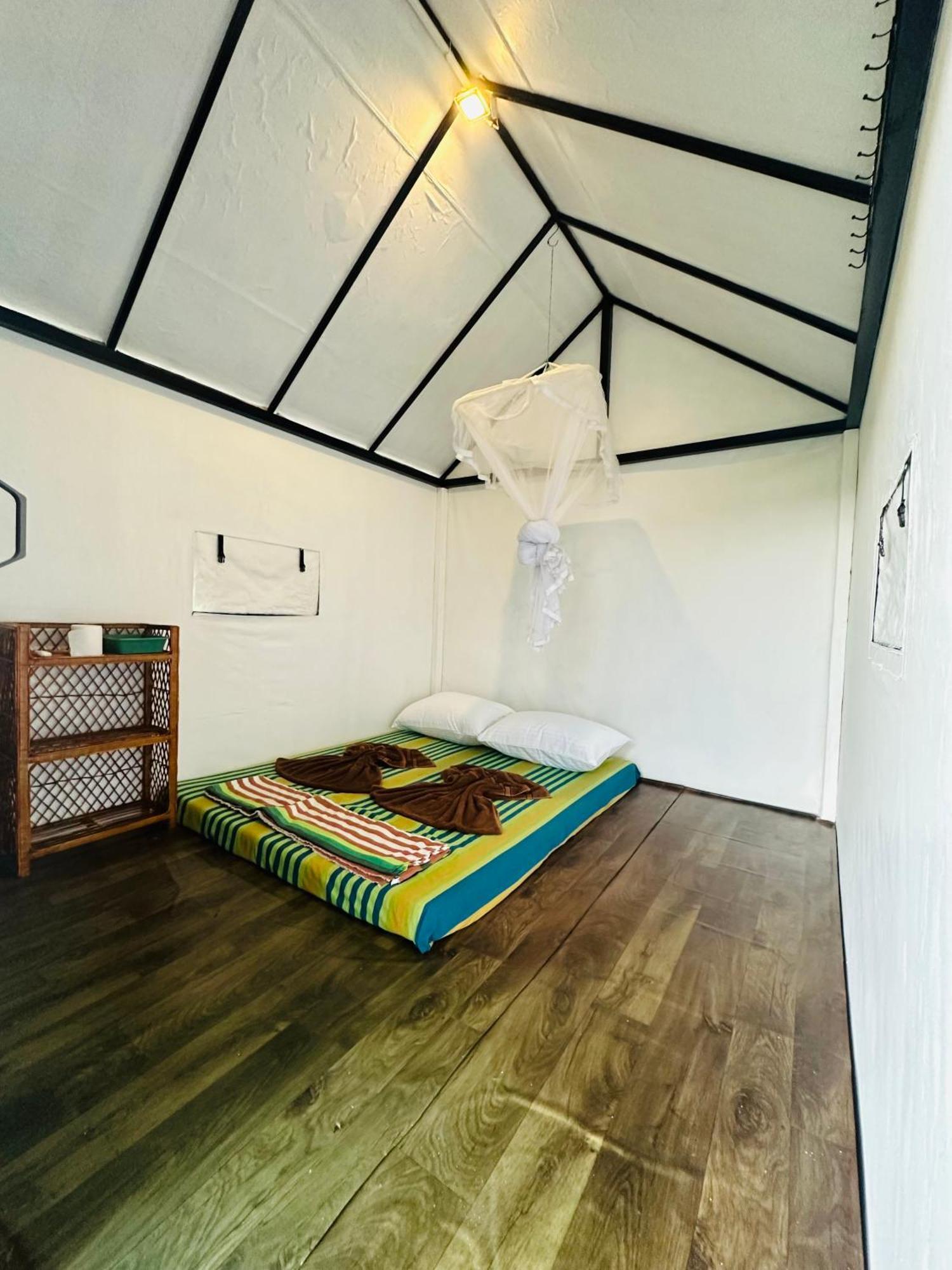 The Sky Tents Κάντι Εξωτερικό φωτογραφία